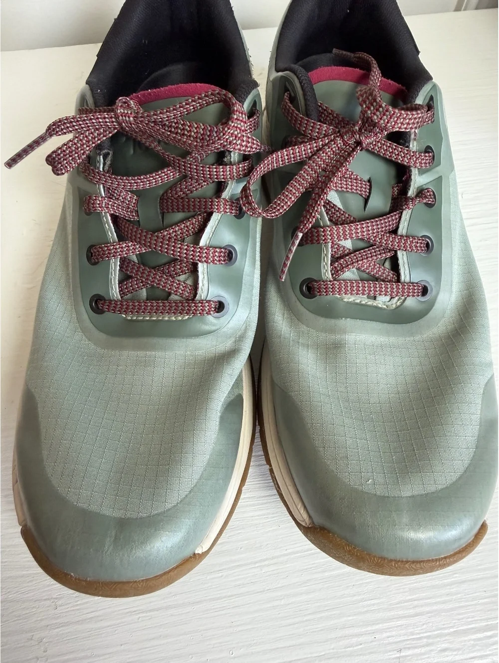 Teva Women's Low Gateway Hiking Sneakers. Size 8.5